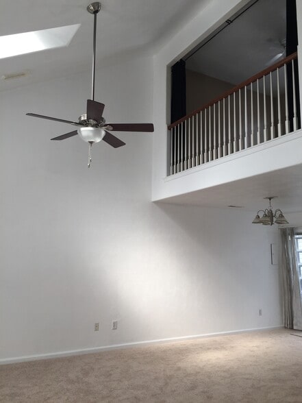 Building Photo - 4609 Olde Stone Way