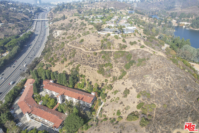 Building Photo - 2700 Cahuenga Blvd