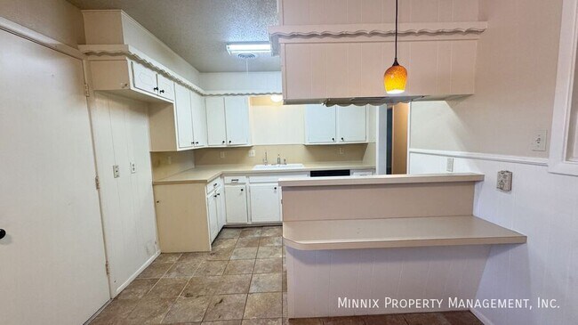 Building Photo - 4313 58th St