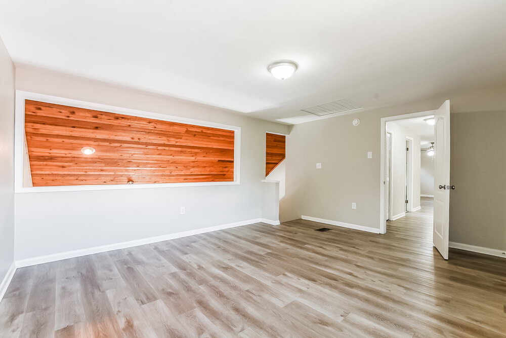 Building Photo - 104 1st St Ct