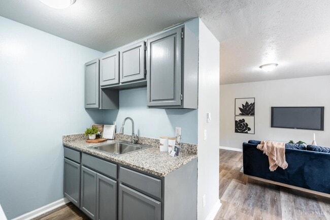 Building Photo - 2486 White St