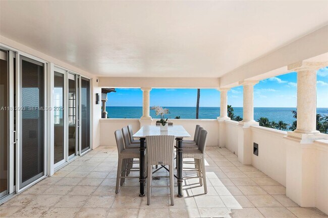 Building Photo - 19253 Fisher Island Dr