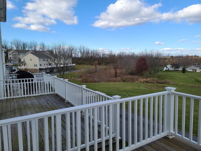 Building Photo - 3 Bedroom Townhome for Rent in Waynesboro