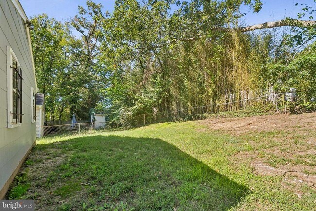 Building Photo - 26 Bayou Ave