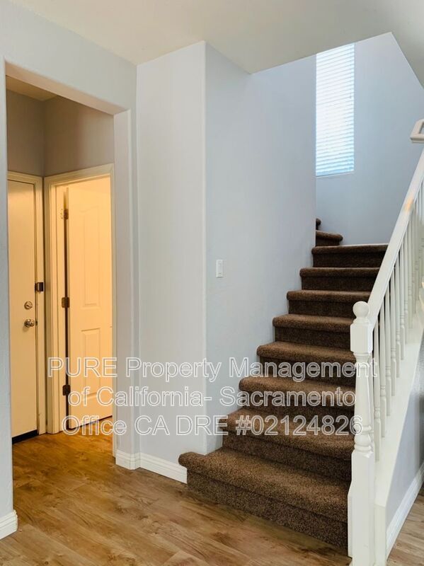 Building Photo - 140 Vento Ct