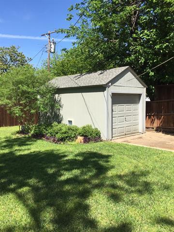 Building Photo - 5811 Palm Ln