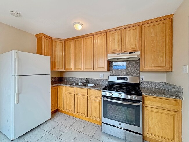 Building Photo - Beautiful 2BD/1BA Home in Clairemont W/ W/...