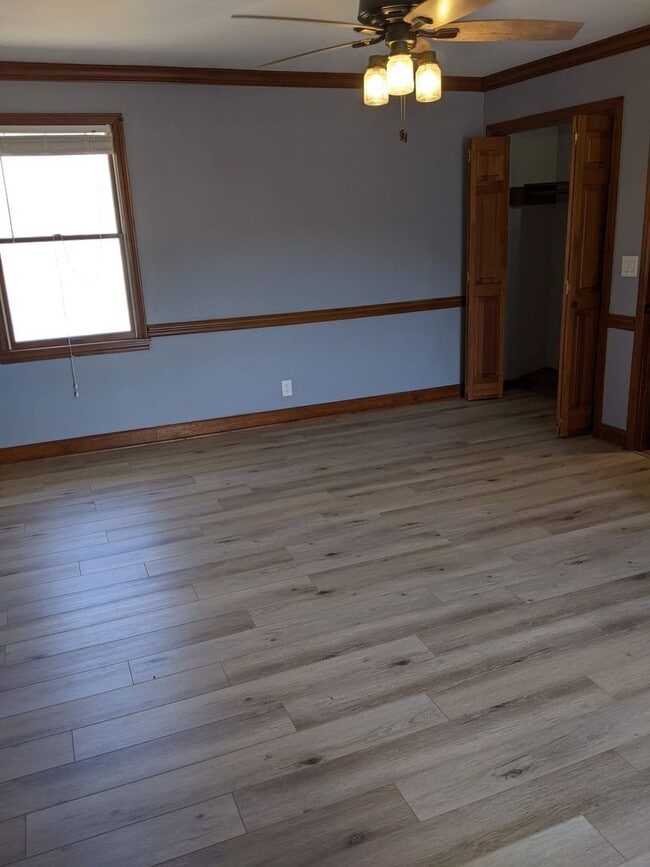 Building Photo - 5990 Idlewild Rd