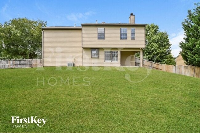 Building Photo - 3615 Longfield Dr