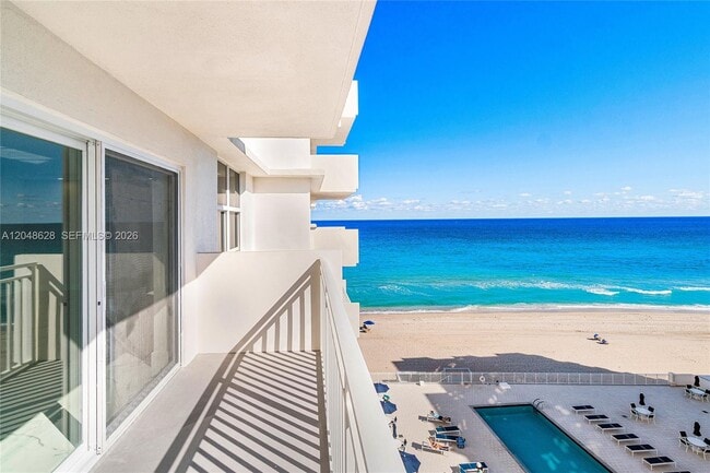 Building Photo - 4505 S Ocean Blvd