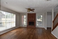 Building Photo - 12303 Glenmeadow Dr