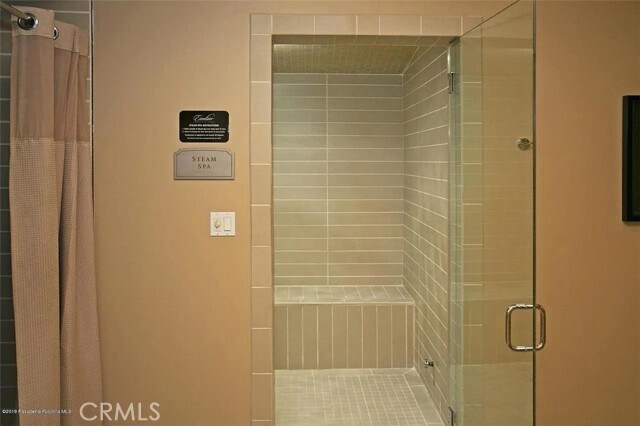 Building Photo - 511 Caruso Ave