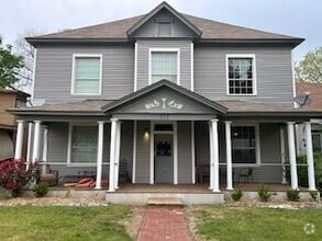 Building Photo - 617 W Gandy St