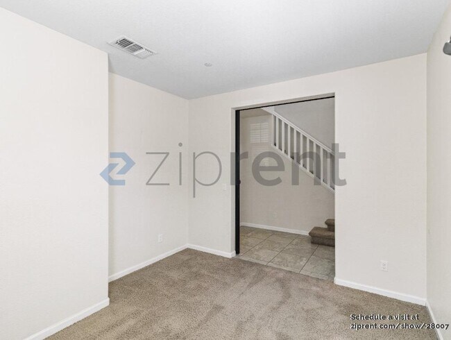 Building Photo - 181 Bonner Dr