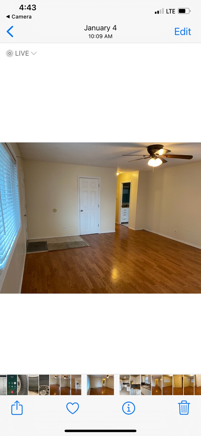 Building Photo - 749 NE 20th Pl