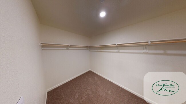 Building Photo - 371 Shafer Ave
