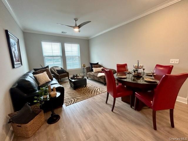 Building Photo - 75 E Hoffman Ave