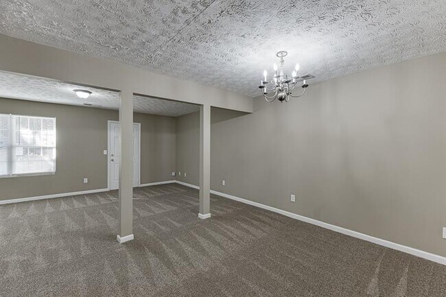 Building Photo - 2883 Creek Bottom Ct
