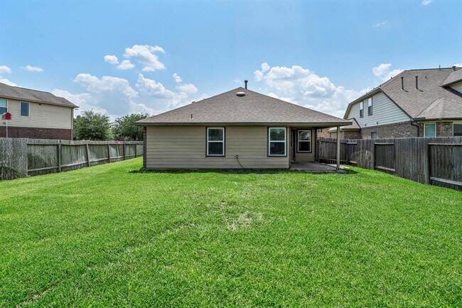Building Photo - 9960 Golden Field Ln