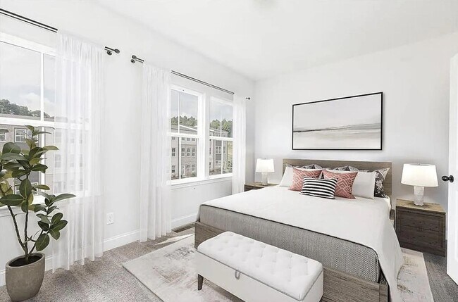 Building Photo - $400 Move In Special: Beautiful 2/4 Townhome in Grant Park Directly on the Atlanta BeltLine!