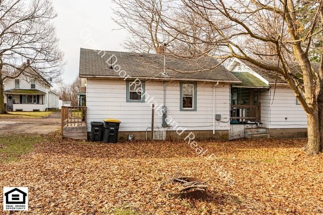 Building Photo - 122 N Grant St