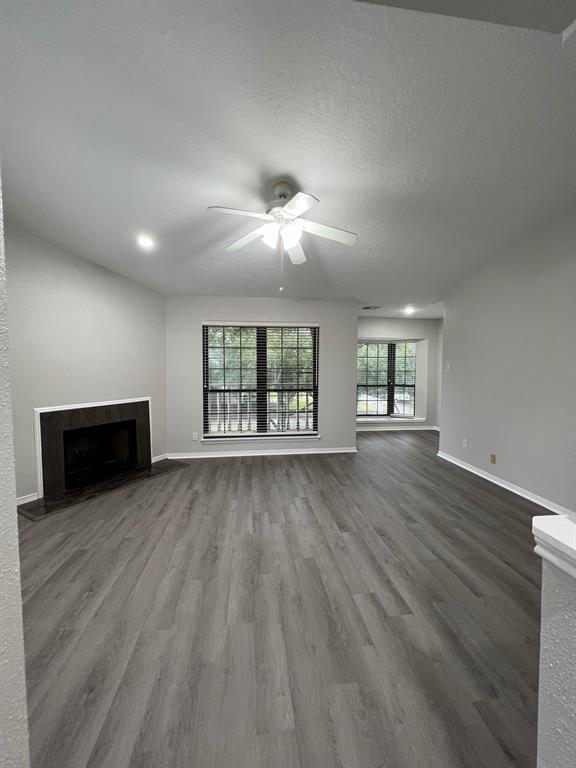 Building Photo - 7350 Kirby Dr