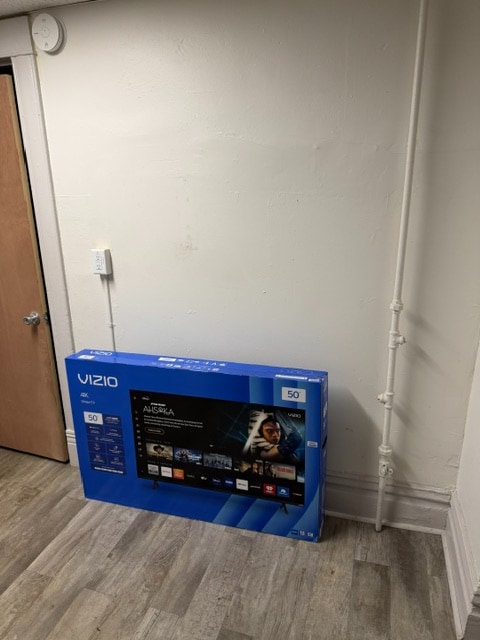 Building Photo - 708 Mills St