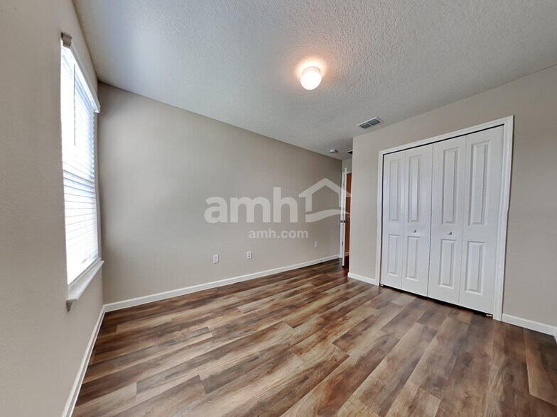 Building Photo - 131 Hemlock Point