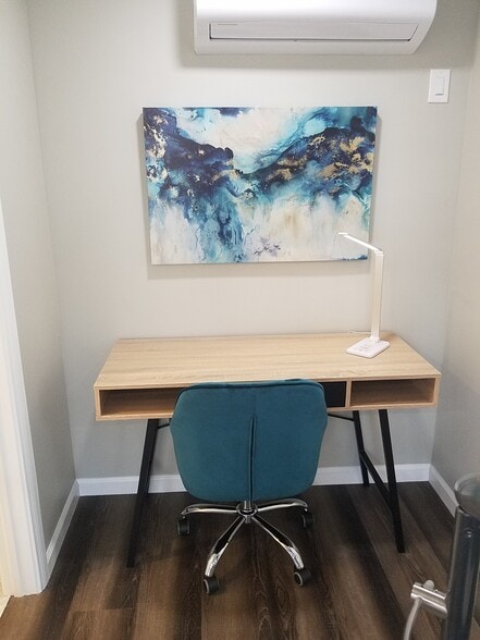 Computer Desk / Make-Up Area - 750 N Genesee Ave