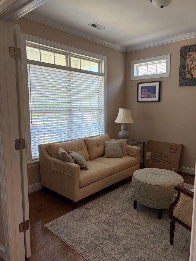 Building Photo - TRAVLERS REST HOME LOCATED IN HUNTERS RIDGE GATED COMMUNITY!