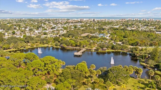 Building Photo - 790 Palm Dr