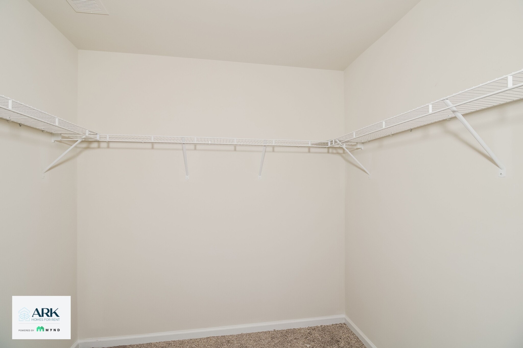 Building Photo - 209 Merry Oak Ln