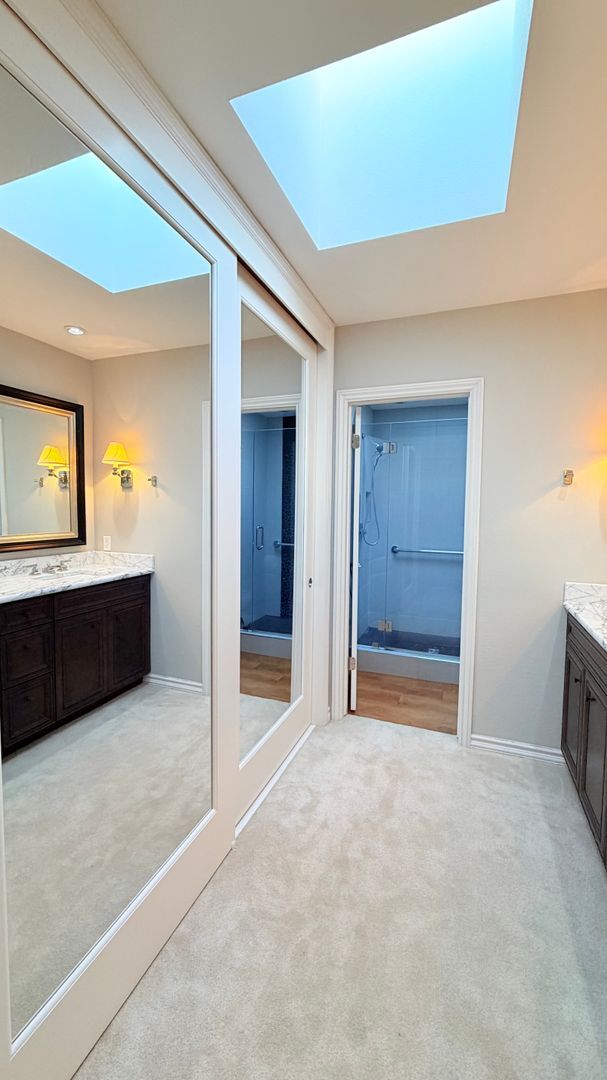 Building Photo - 31 Redondo Ct