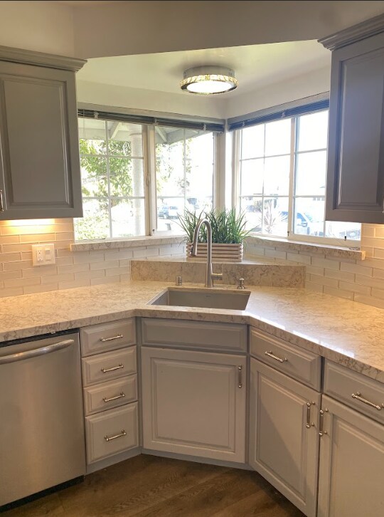 Building Photo - 5383 Woodstock Way