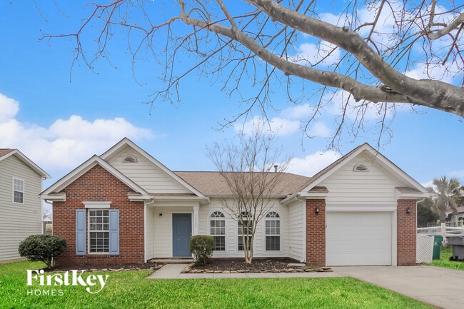 Building Photo - 6265 Goldenfield Dr