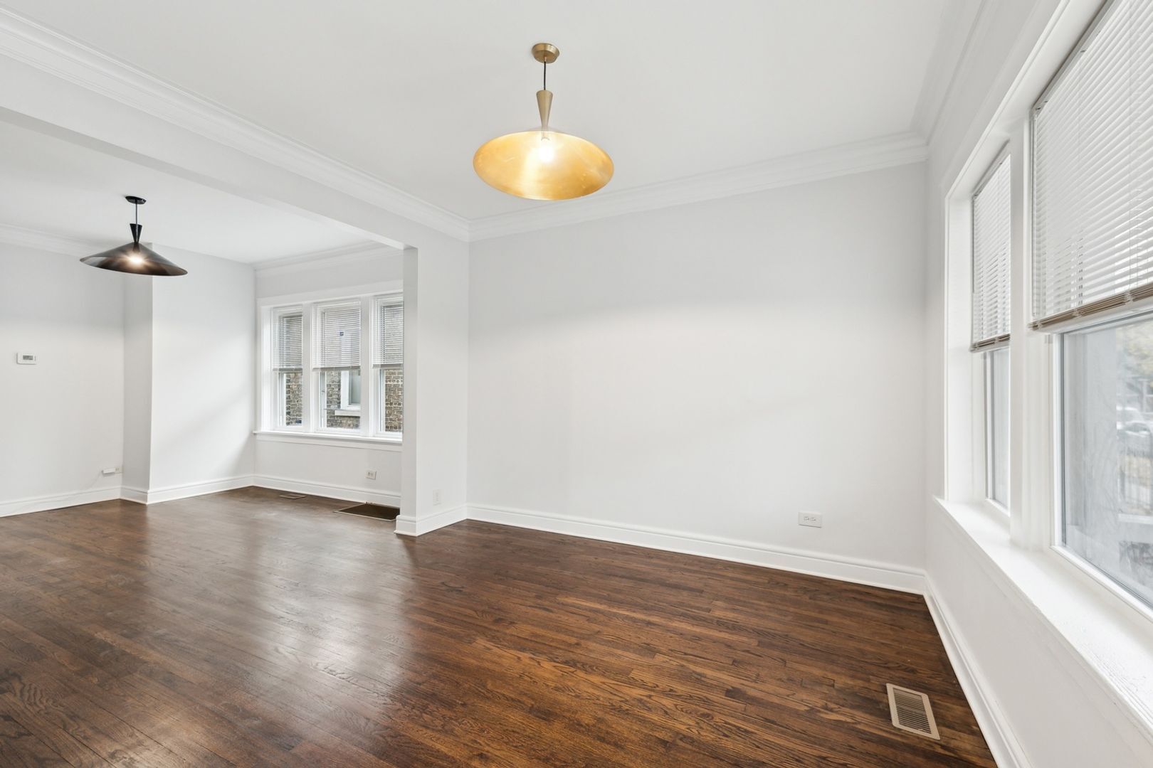 Building Photo - 8423 S Colfax Ave