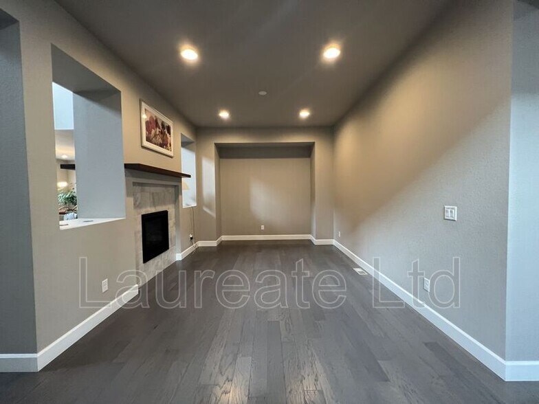 Building Photo - 10035 Atlanta St