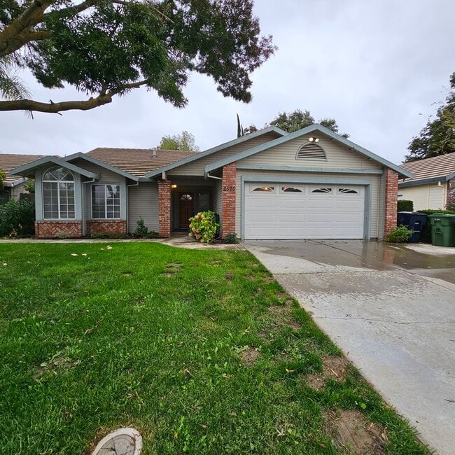 Building Photo - 2525 Travao Ln