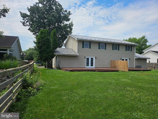Building Photo - 14788 Sherwood Dr