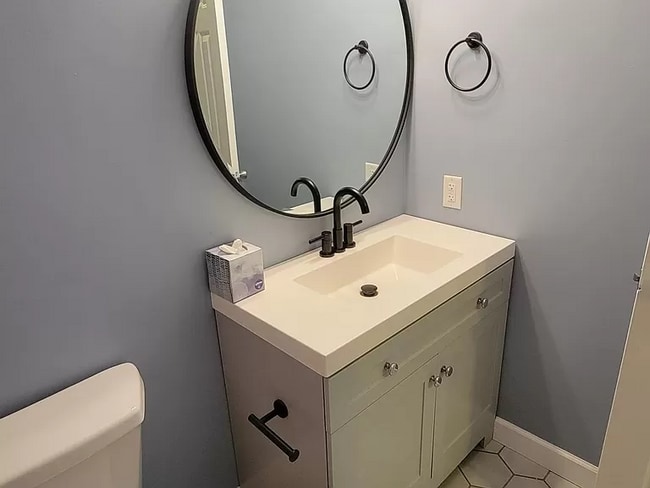 Building Photo - 9 Kiwi Loop