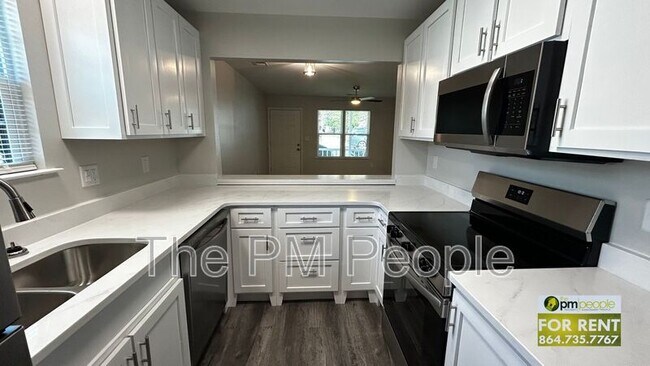 Building Photo - 10B Pointer Ln