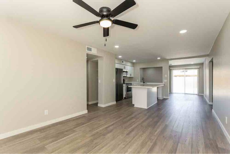 Building Photo - 98163 W Magdalena Dr