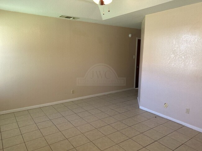 Building Photo - 101 Nancy Dr