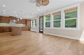 Building Photo - 27642 Country Lane Rd
