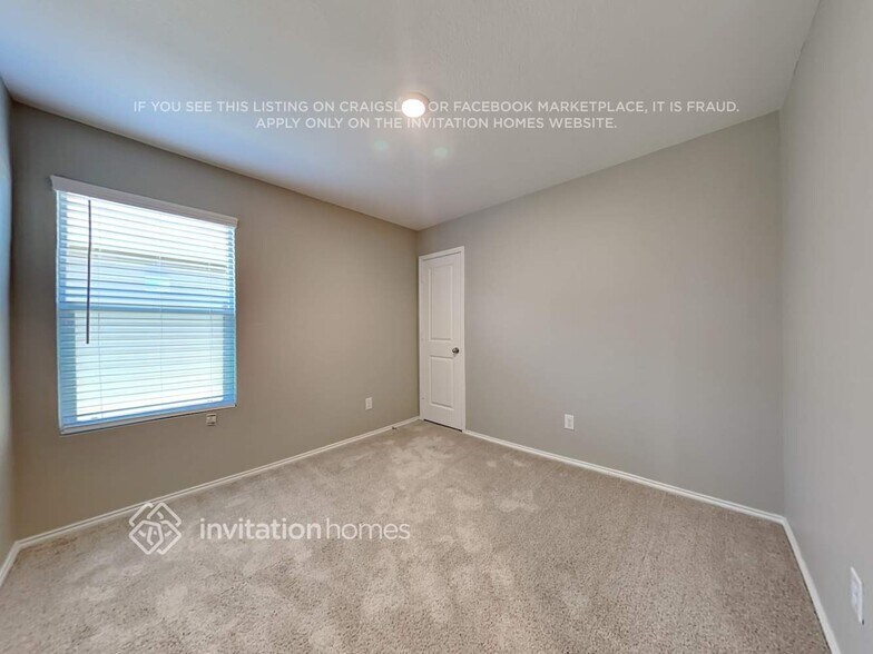 Building Photo - 328 Br Vlg Wy