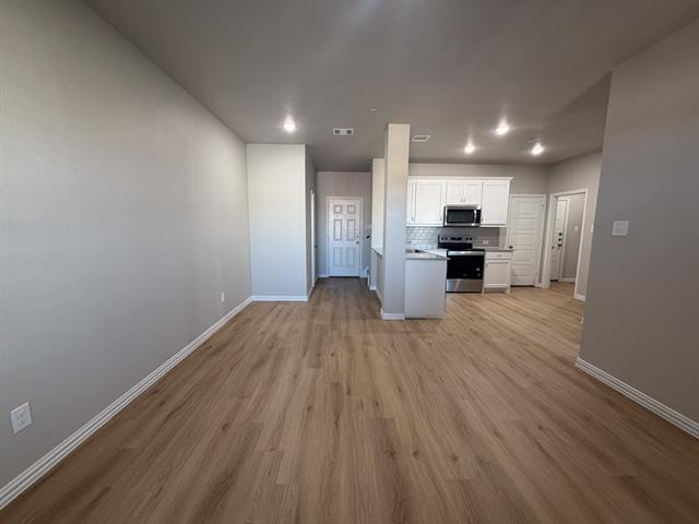 Building Photo - 464 Restoration Rd