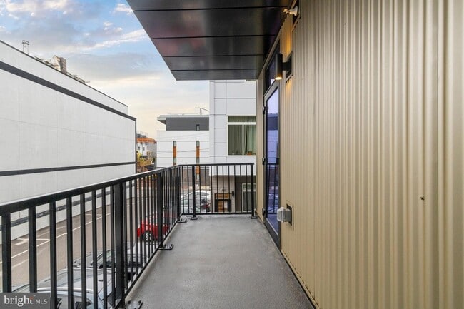 Building Photo - 1102 Germantown Ave