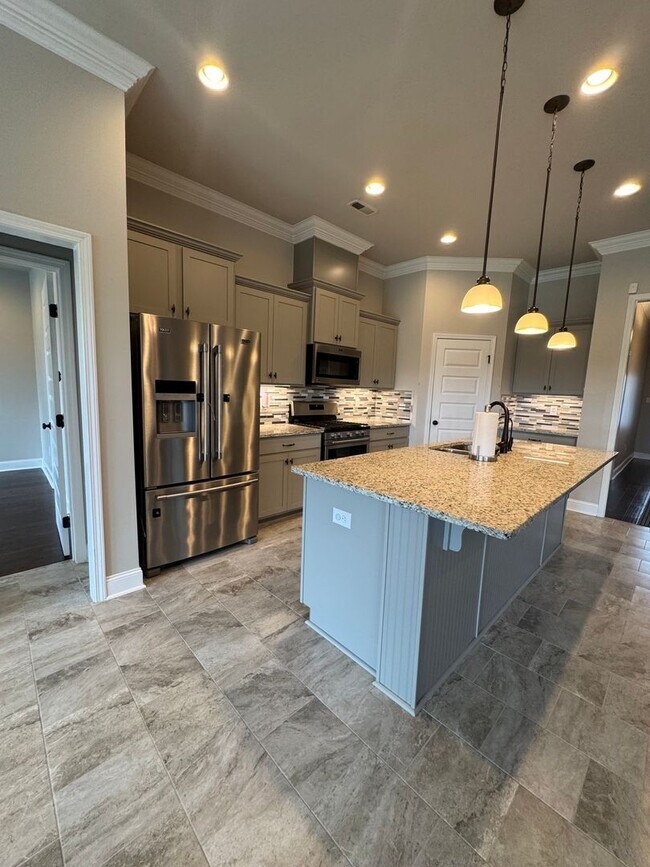 Building Photo - 234 Pumprock Dr