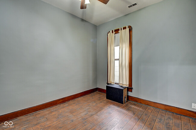 Building Photo - 1749 S Delaware St