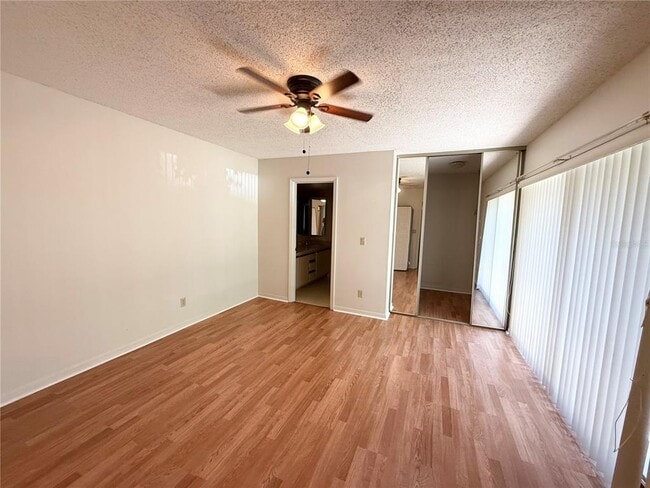 Building Photo - 5282 Cypress Ct